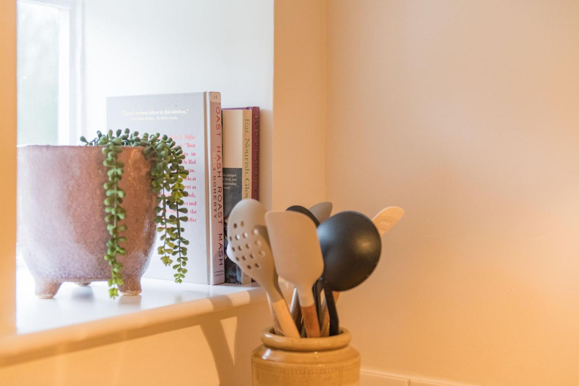 Crow Cottage By Bloom Stays Faversham Buitenkant foto